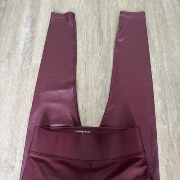 Carbon38 High Rise 7/8 Legging Liquid Metallic Shimmer Takara Shine Wine Small - Picture 7 of 8